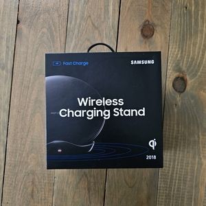 Samsung wireless Charging stand 2018